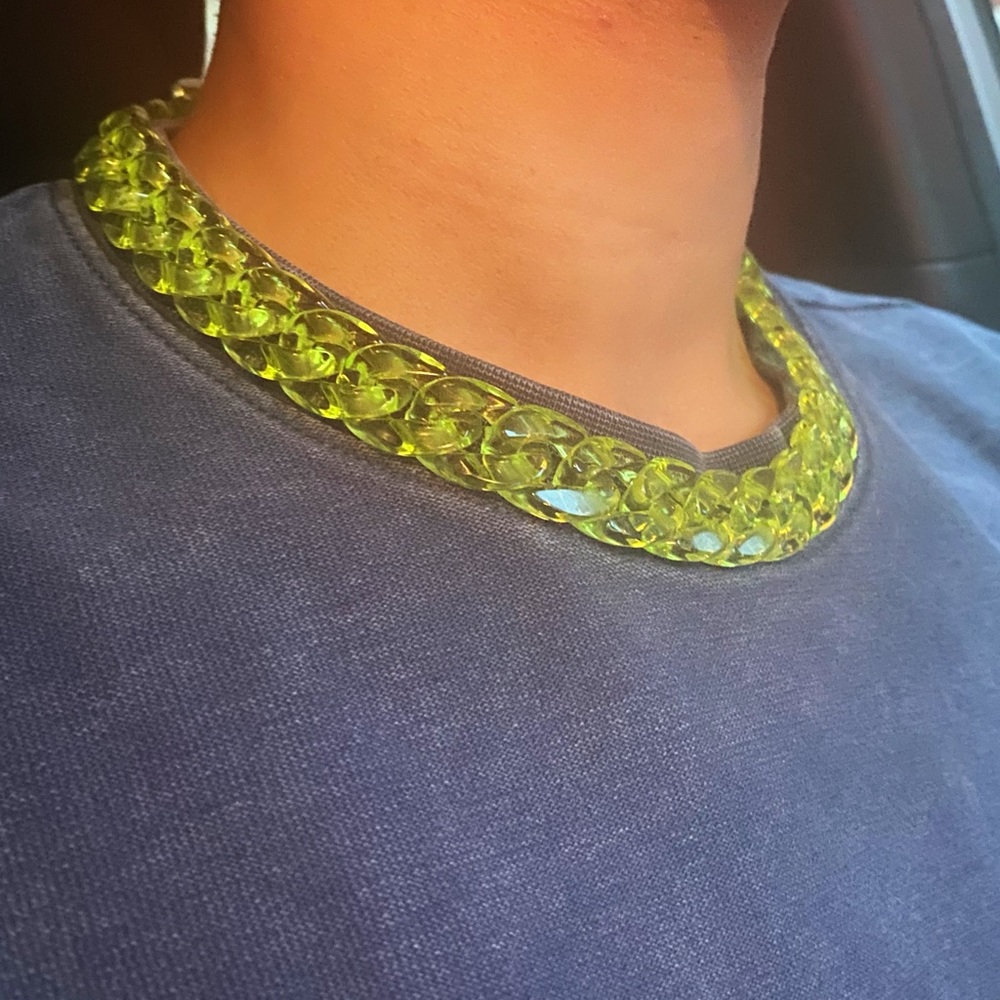 Green acrylic necklace
